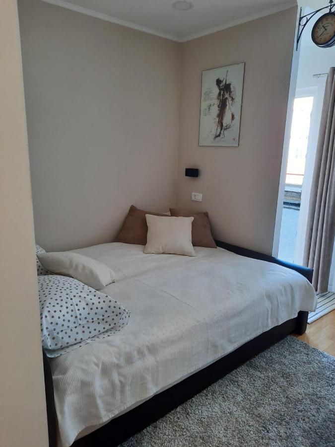 Studio Apartman Chiara Zagreb Buitenkant foto